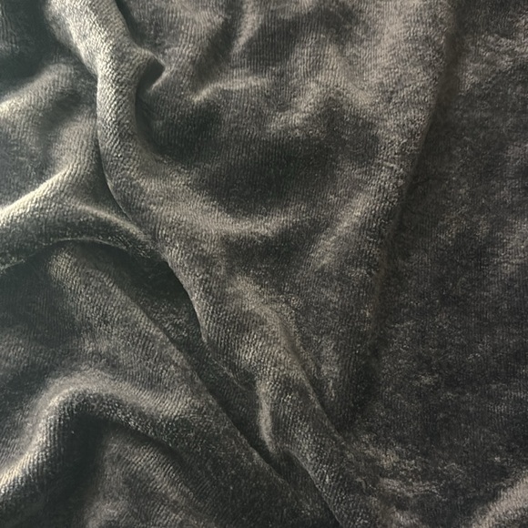 Zara tRAfALUC Collection Velvet Short Sleeve Top - Picture 4 of 4